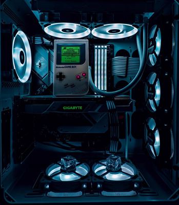 Gamer bærbar og gamer borde i høj kvalitet findes hos Føniks Computer