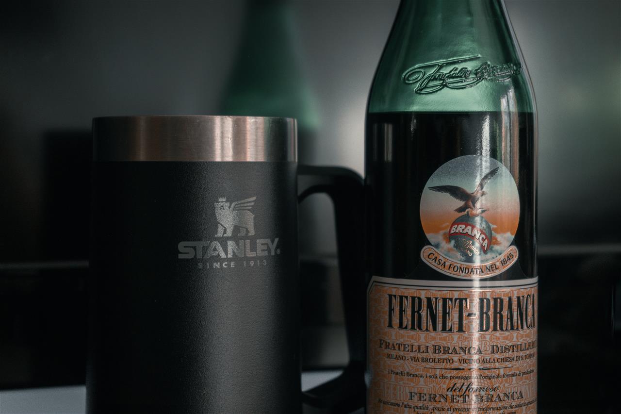 Stanley termokande - den ideelle løsning til varme drikke